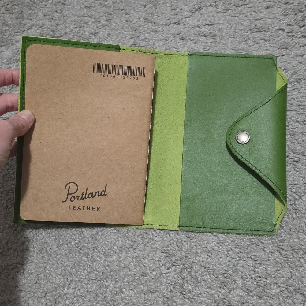 New Portland Leather Goods PLG Medium Snap Journal Green Apple - Picture 5 of 6
